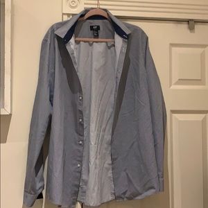 H&M men’s button down dress shirt stripes